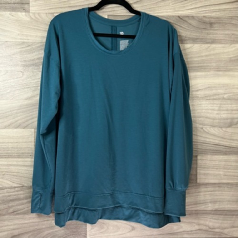 All In Motion Pullover Shirt Women L Blue Long Sleeve Round Neck Stretch Fitness